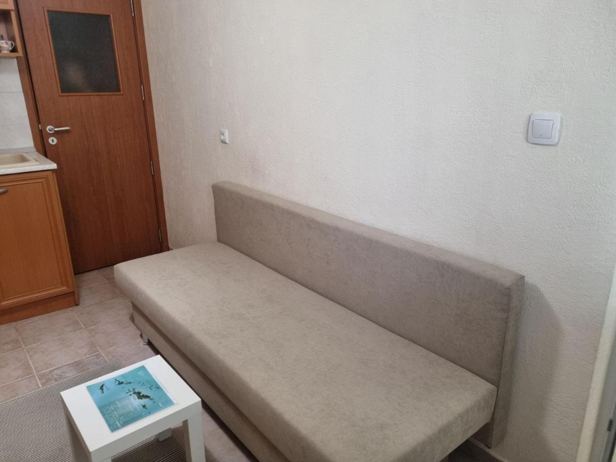 Iris Opera Center Apartment Ruse Bagian luar foto